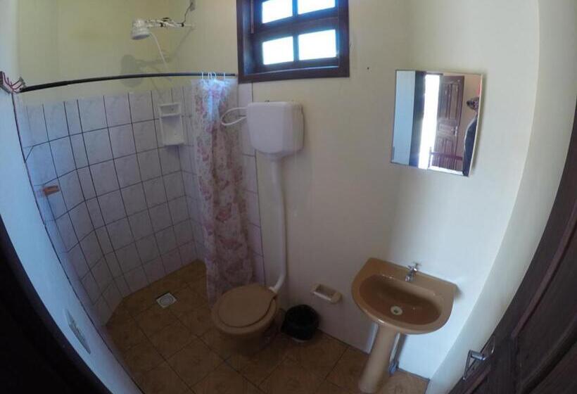 膳宿费 Suítes Casa Amarela Da Ferrugem