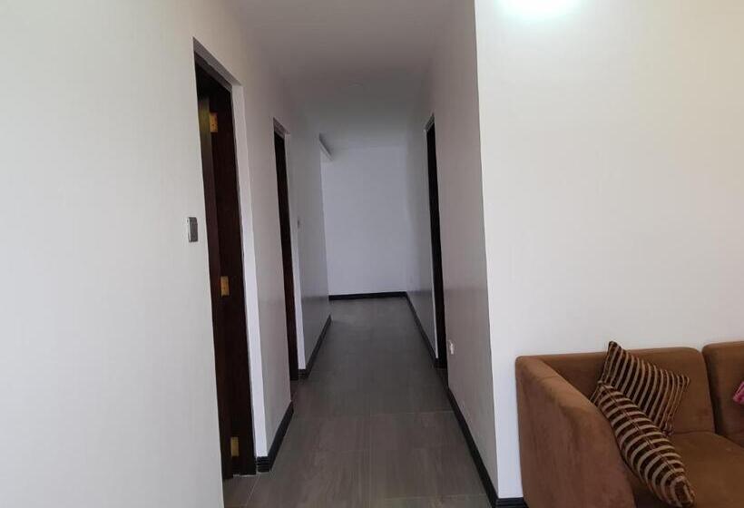 פנסיון Tagaytay Guest House