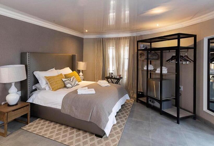 Пансион The Farm Boutique Guest House