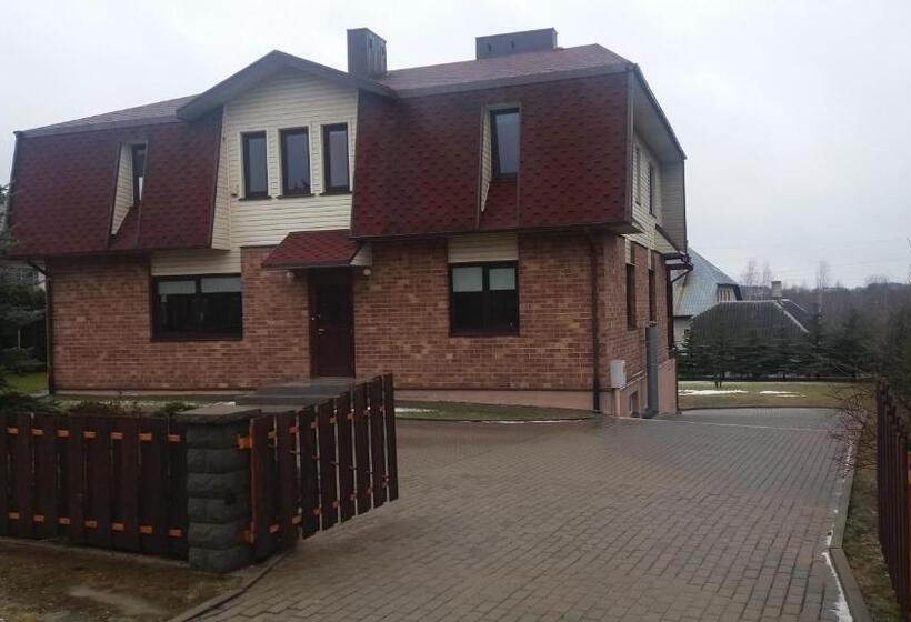 پانسیون Vidų Guest House