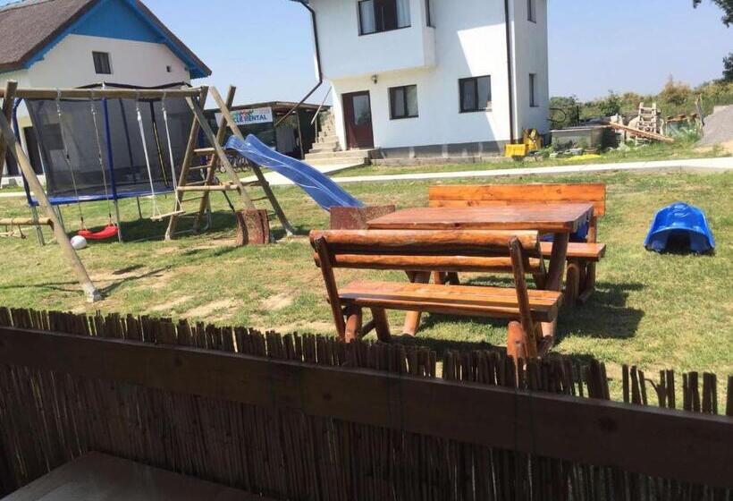 Пансион Vulturul Pescar