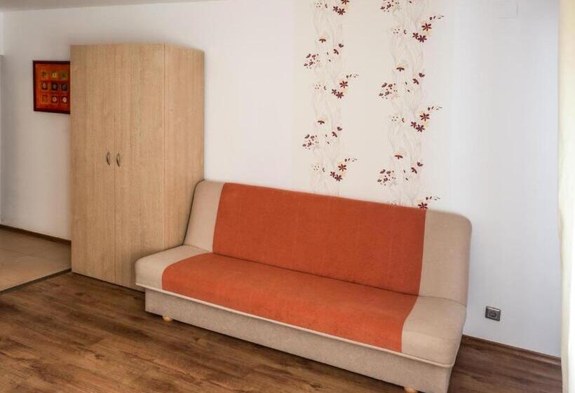 Пансион Vulturul Pescar