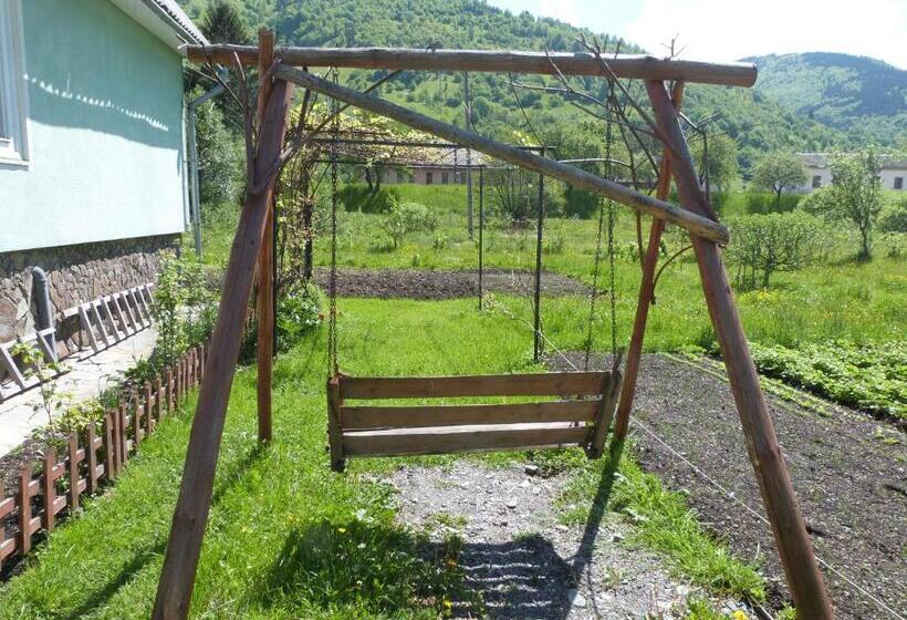 Пансион Zelenyj Gaj