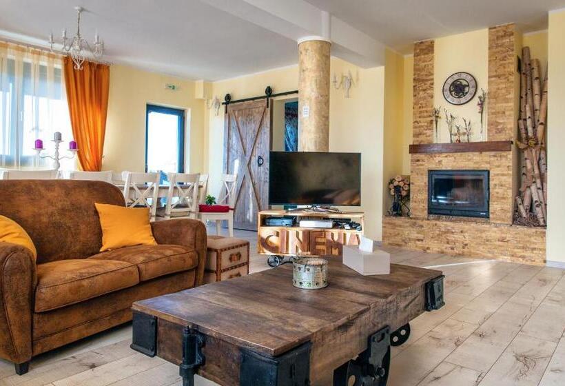 Pensiunea Agroturistica Floare De Camp