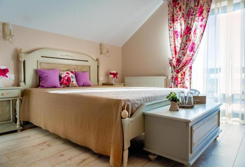 Pensiunea Agroturistica Floare De Camp