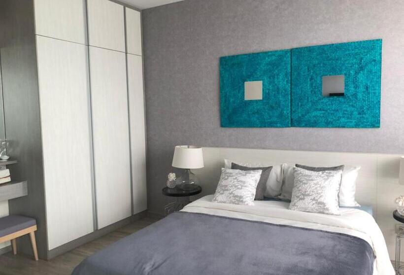 리조트 Beachfront Jomtien   Pattaya Smile