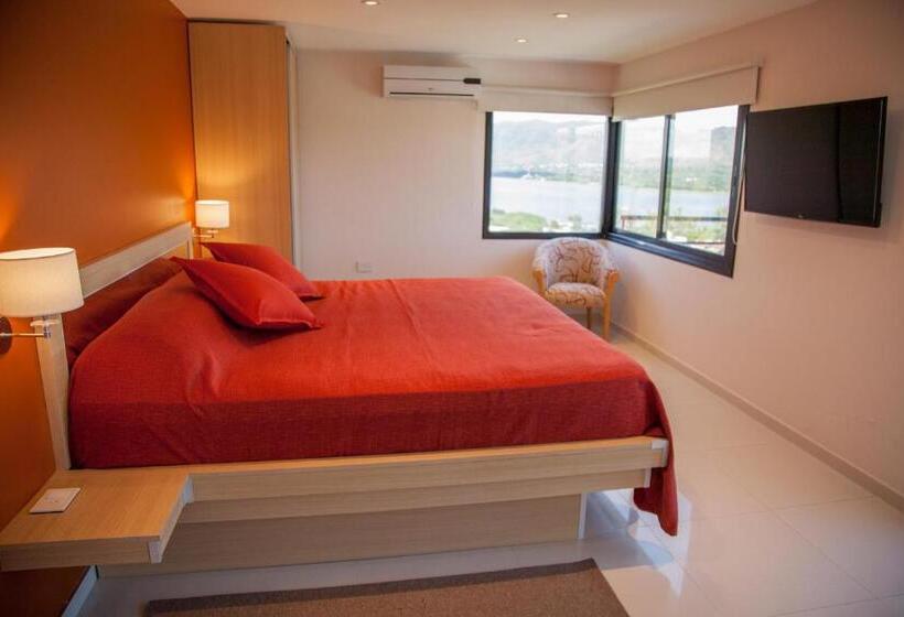 אתר נופש Lake Point Residencias