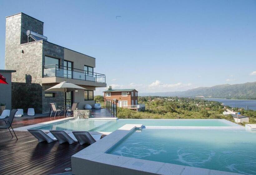 אתר נופש Lake Point Residencias