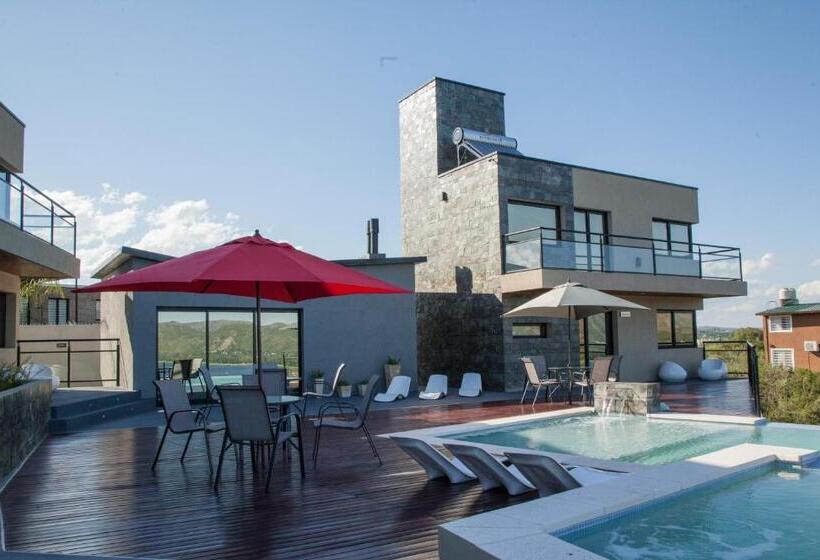 אתר נופש Lake Point Residencias