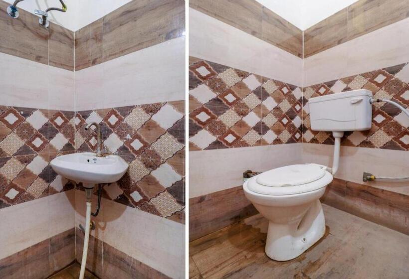 Spot On 66973 Hotel Chandigarh Highway