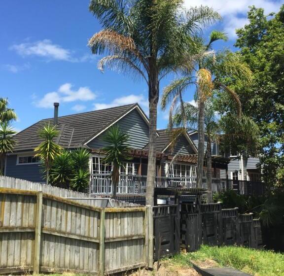 The Gardens Bed And Breakfast