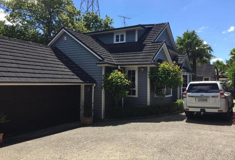 The Gardens Bed And Breakfast