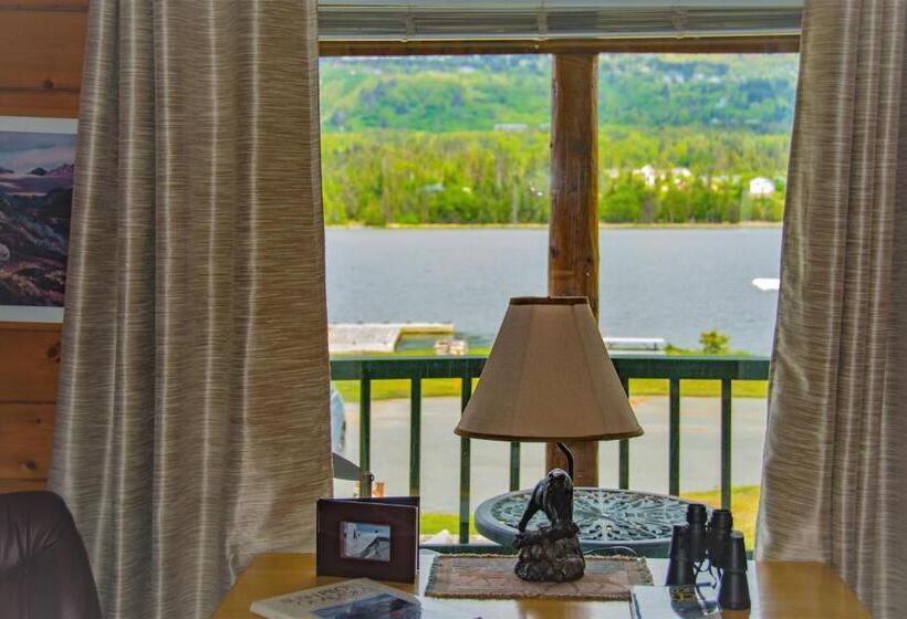 فندق صغير Homer Floatplane Lodge