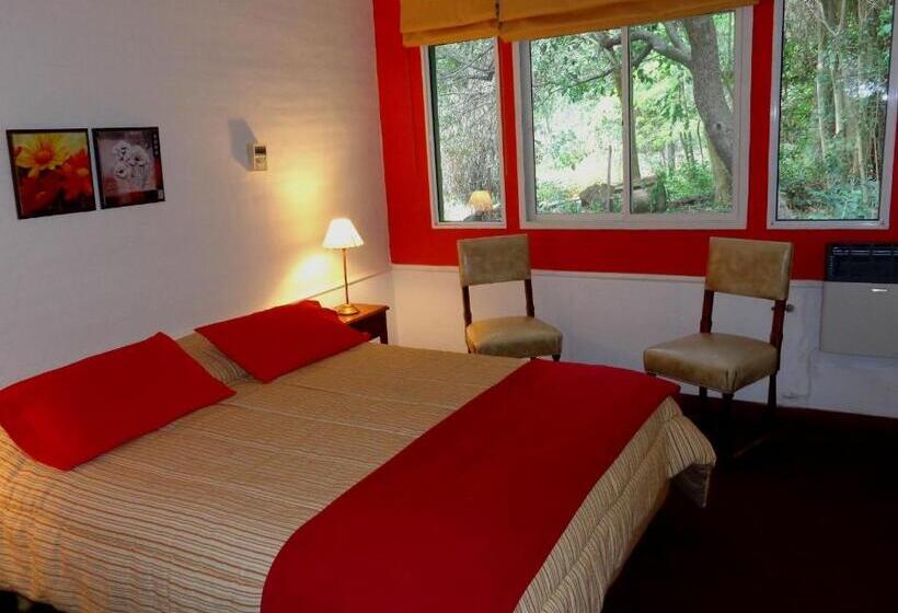 Общежитие Hostal La Quebrada