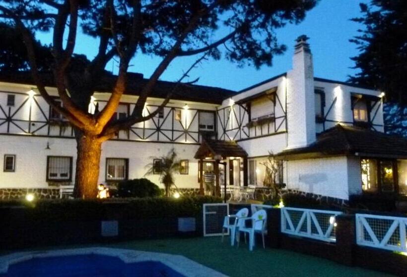 הוסטל Hosteria Actinia