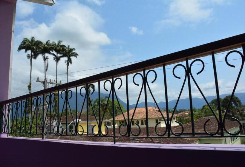 הוסטל Pousada Bella Morretes