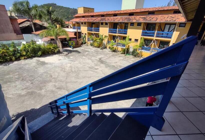 הוסטל Pousada Boto Mar