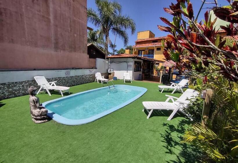 הוסטל Pousada Boto Mar