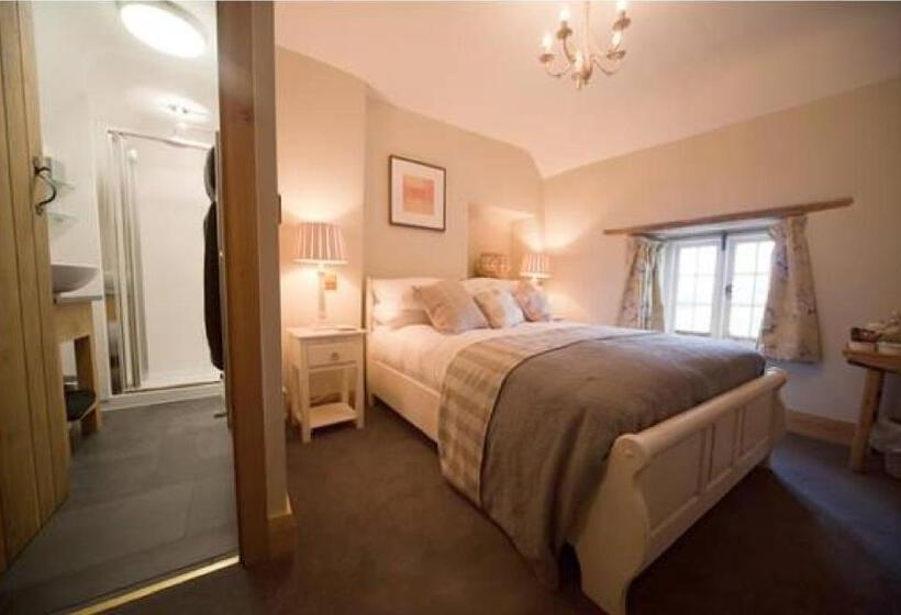 فندق صغير The Kingsdon Inn