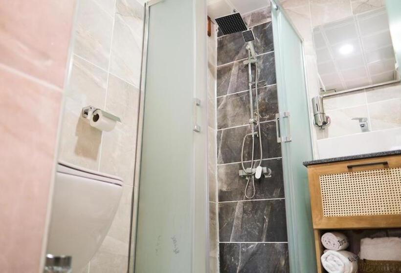 تختخواب و صبحانه Albayrak Konağı Otel