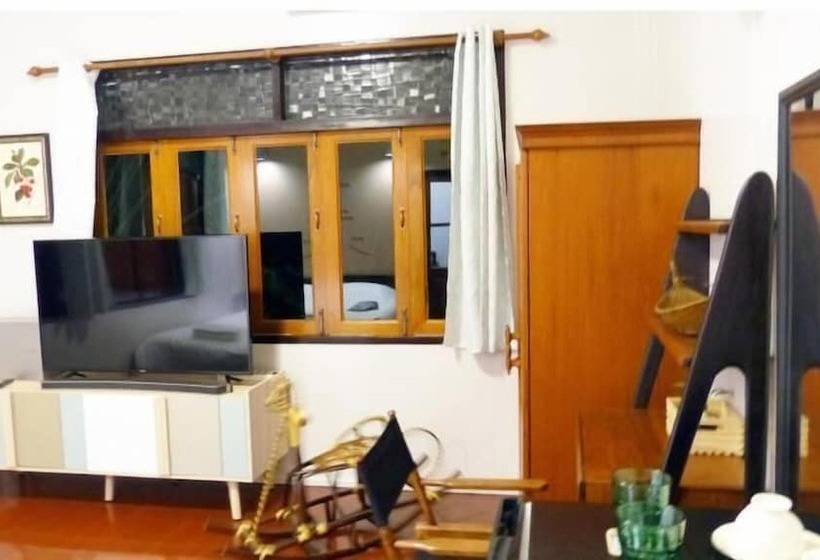 تختخواب و صبحانه Banya Bnb