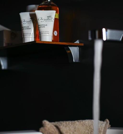 민박 Bnb44 Only Rooms No Breakfast