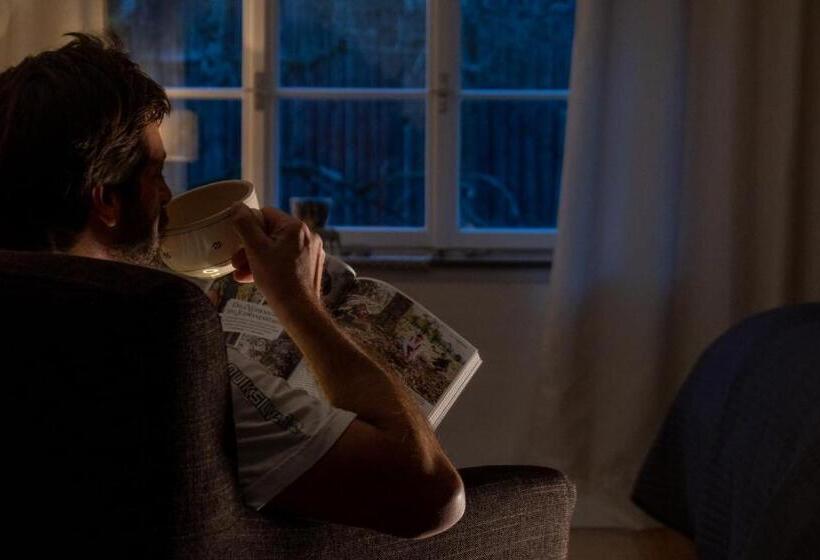 민박 Bnb44 Only Rooms No Breakfast