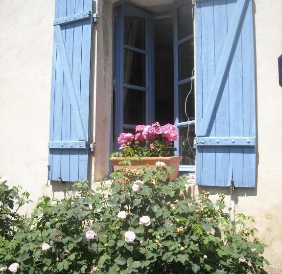 مبيت وإفطار Chambres D Hôtes Des Grands Prés