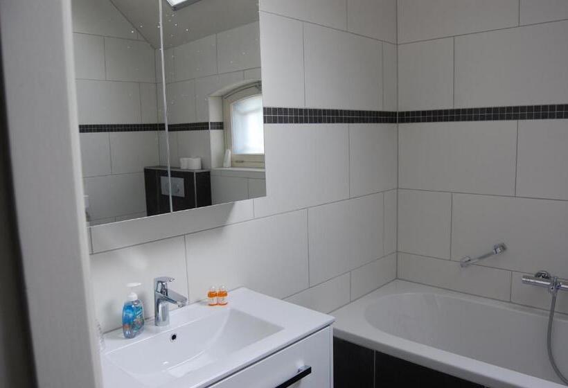 تختخواب و صبحانه De Willigen Logies