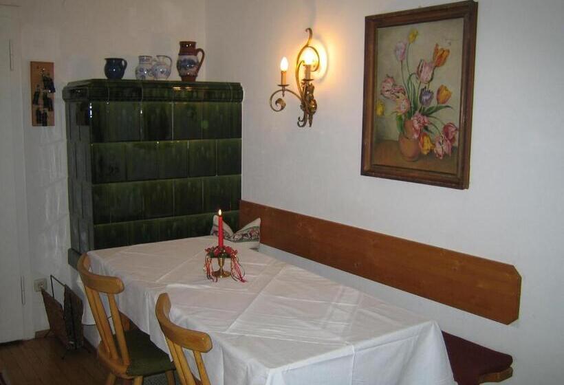 住宿加早餐  Haus Dr. Küng