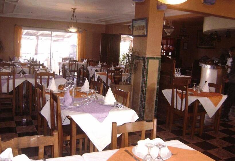 تختخواب و صبحانه Issablanca