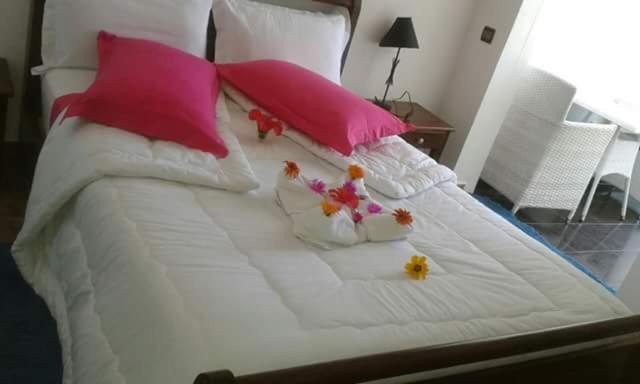 تختخواب و صبحانه Issablanca