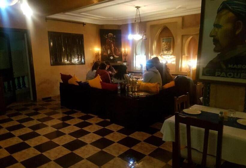 تختخواب و صبحانه Issablanca