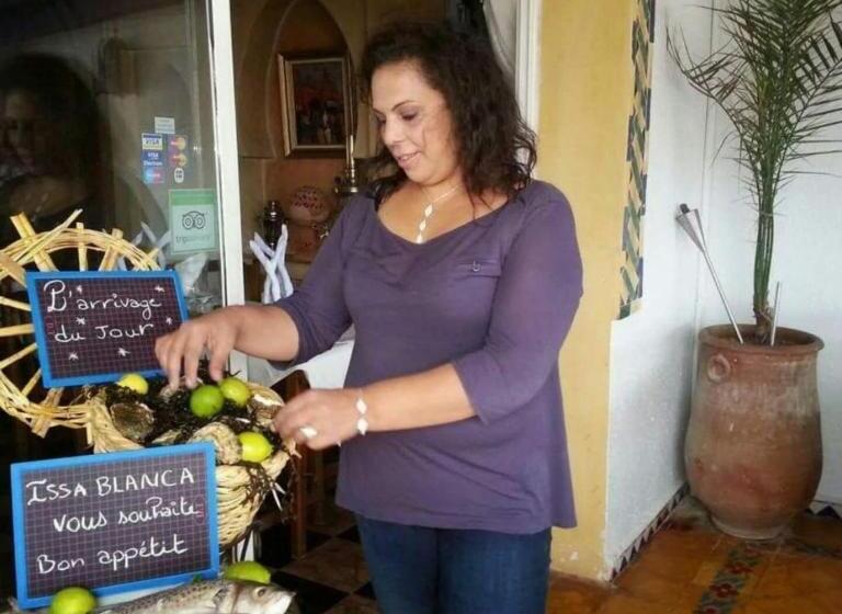 تختخواب و صبحانه Issablanca