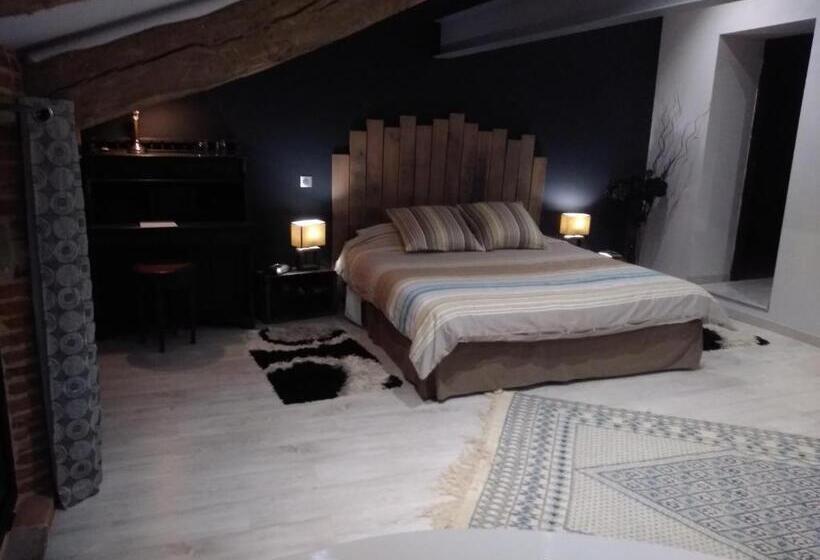 مبيت وإفطار Domaine La Baronne