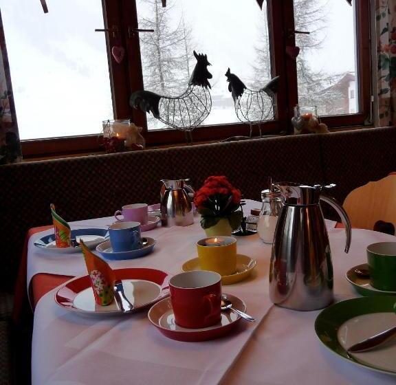 住宿加早餐  Pension Muggengrat