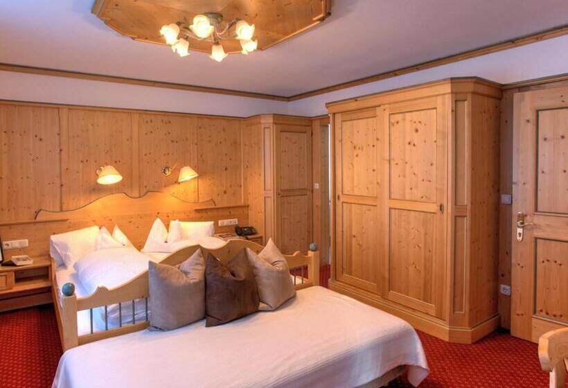 住宿加早餐  Pension Muggengrat