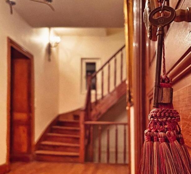 Bed and Breakfast Petit Château Le Piot