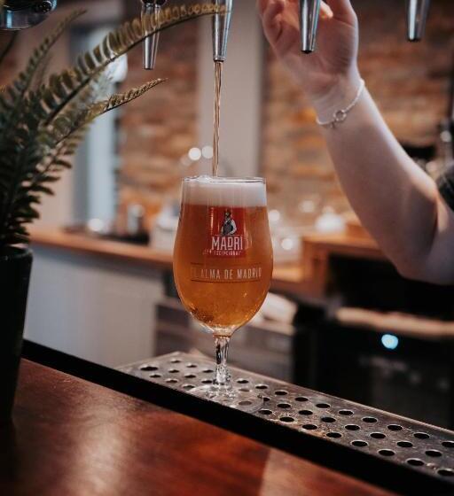 민박 The Fox And Hounds