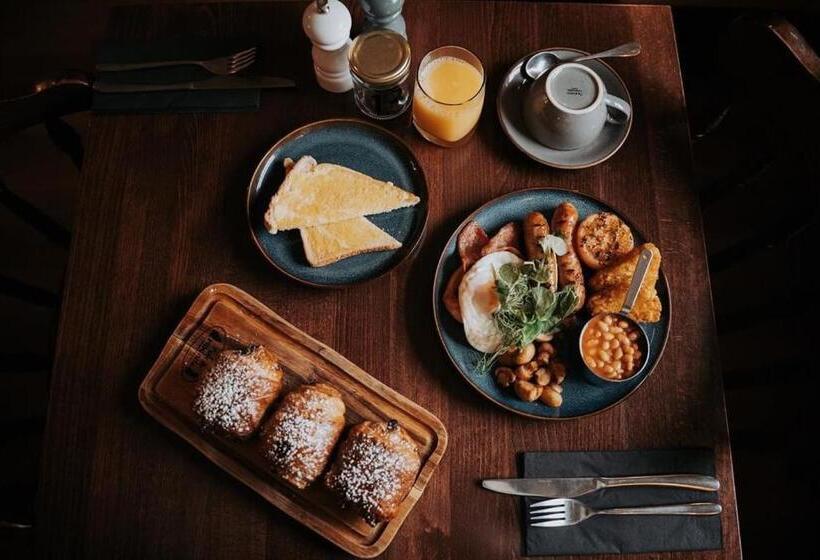 민박 The Fox And Hounds