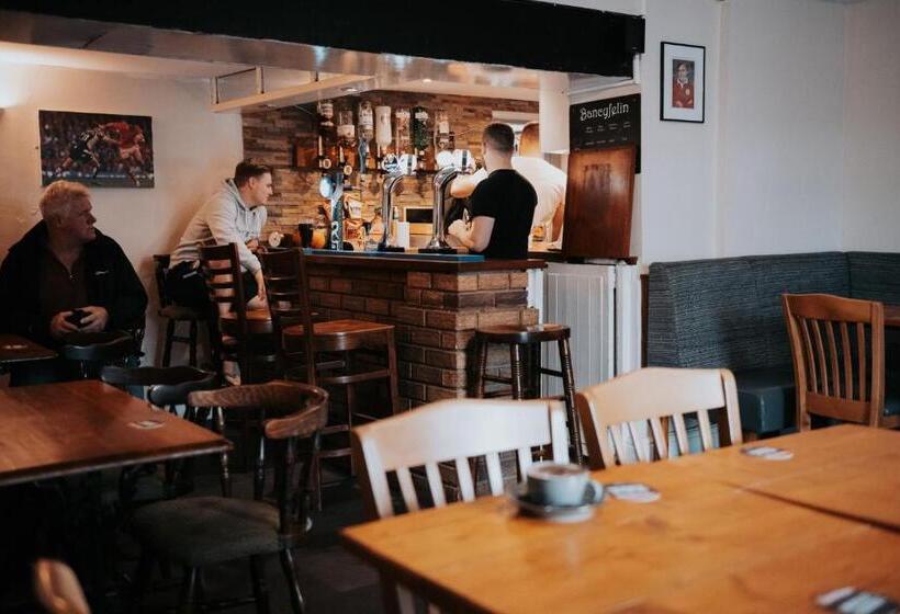 민박 The Fox And Hounds