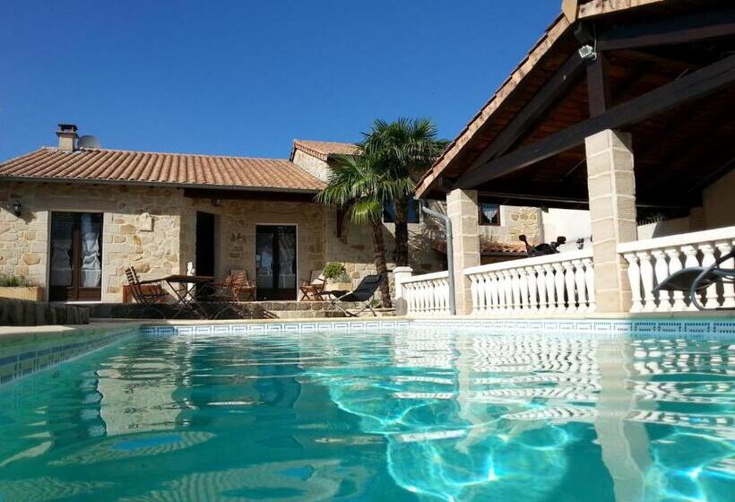 민박 Villa Escandia