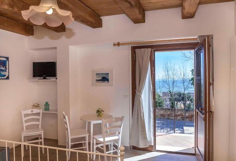 مبيت وإفطار Villa Fiorita