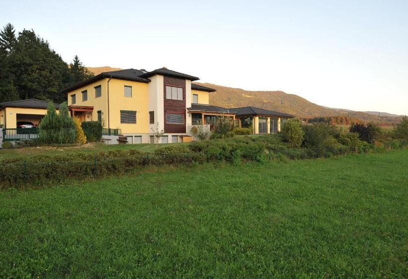 צימר Wellness Pension Waldhof