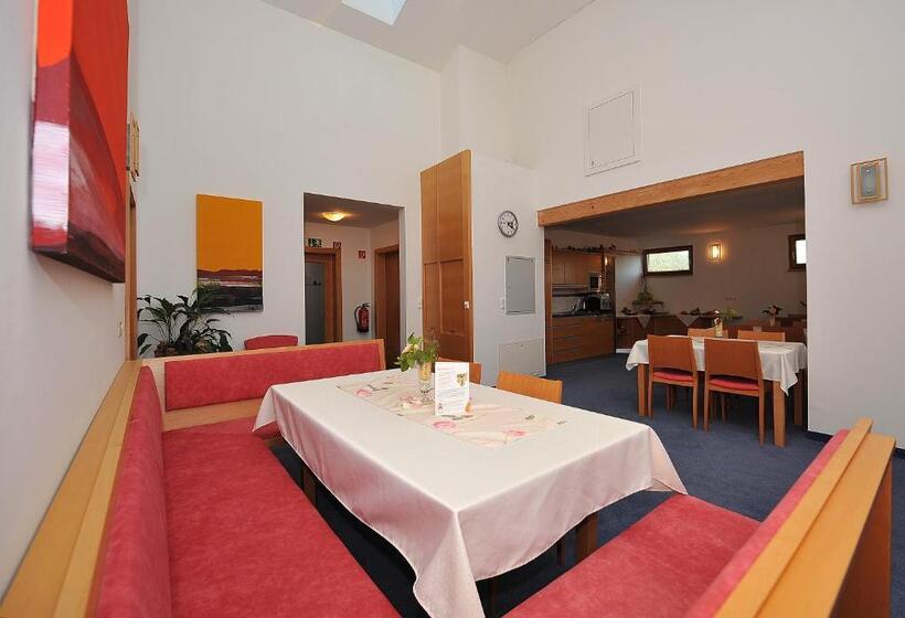 צימר Wellness Pension Waldhof