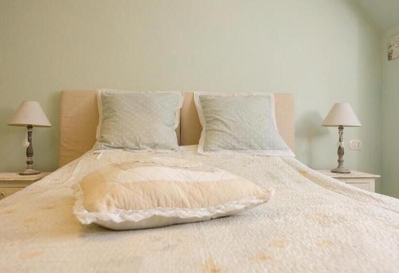 Blu Lavanda Bed & Breakfast