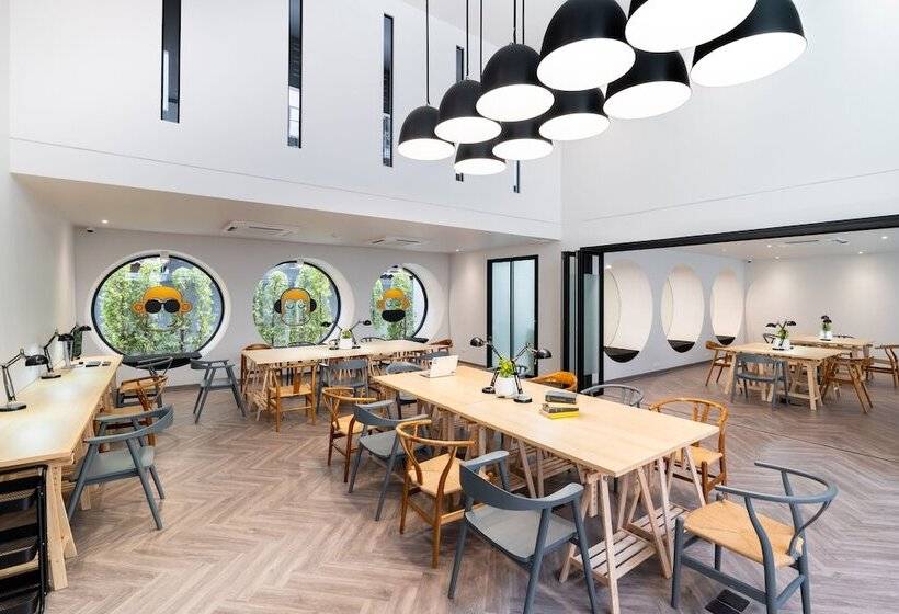 Blu Monkey Hub & Hotel Krabi Town