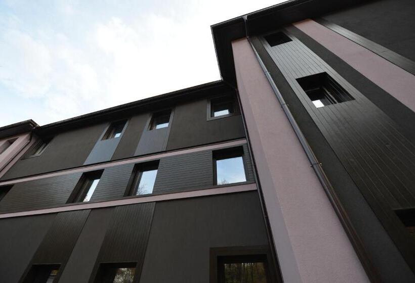 Boutique Hotel Lyulyak