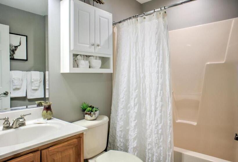 Carolina North By Vci Real Estate Services