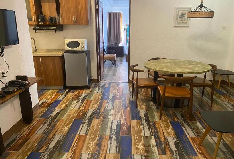 El Puerto Marina Beach Resort & Vacation Club